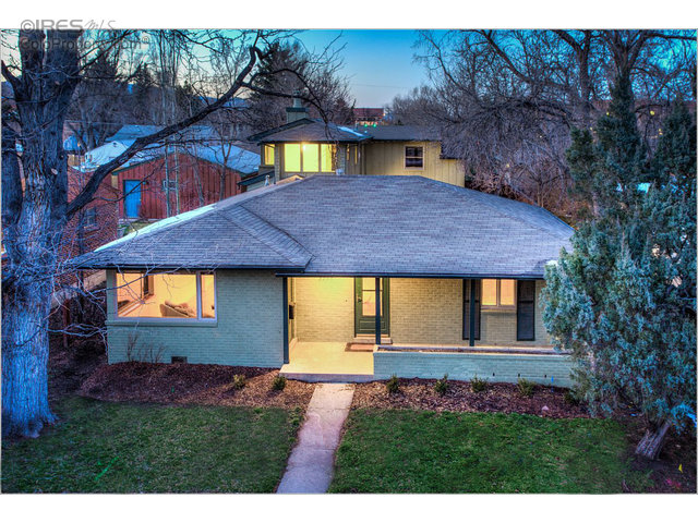 Listing of the Week – 2255 Mariposa Ave